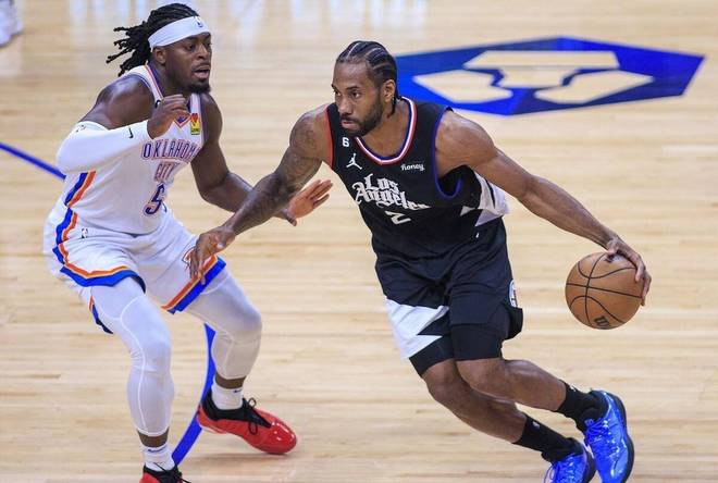 他在场上的 他在场上的