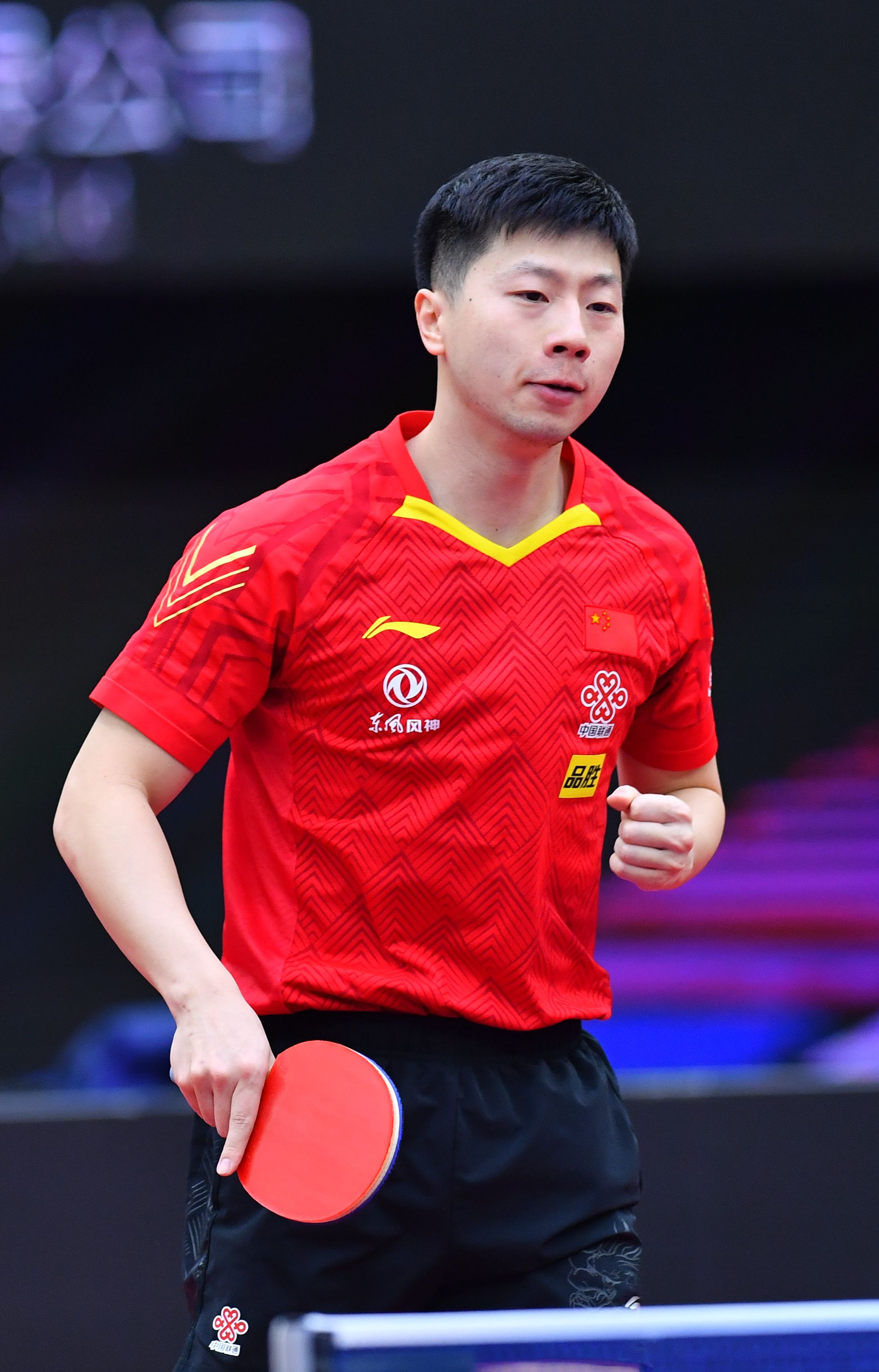 一脚定乾坤 一脚定乾坤